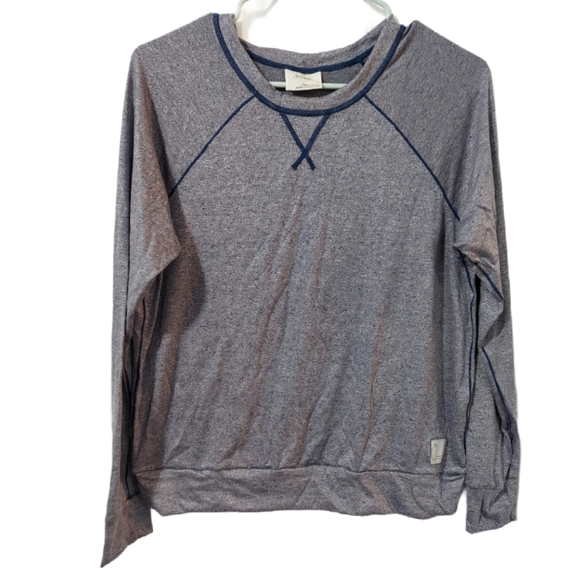 Maaji Tops - NWT Maaji Shape Heathered Stretch Knit Pullover Size S